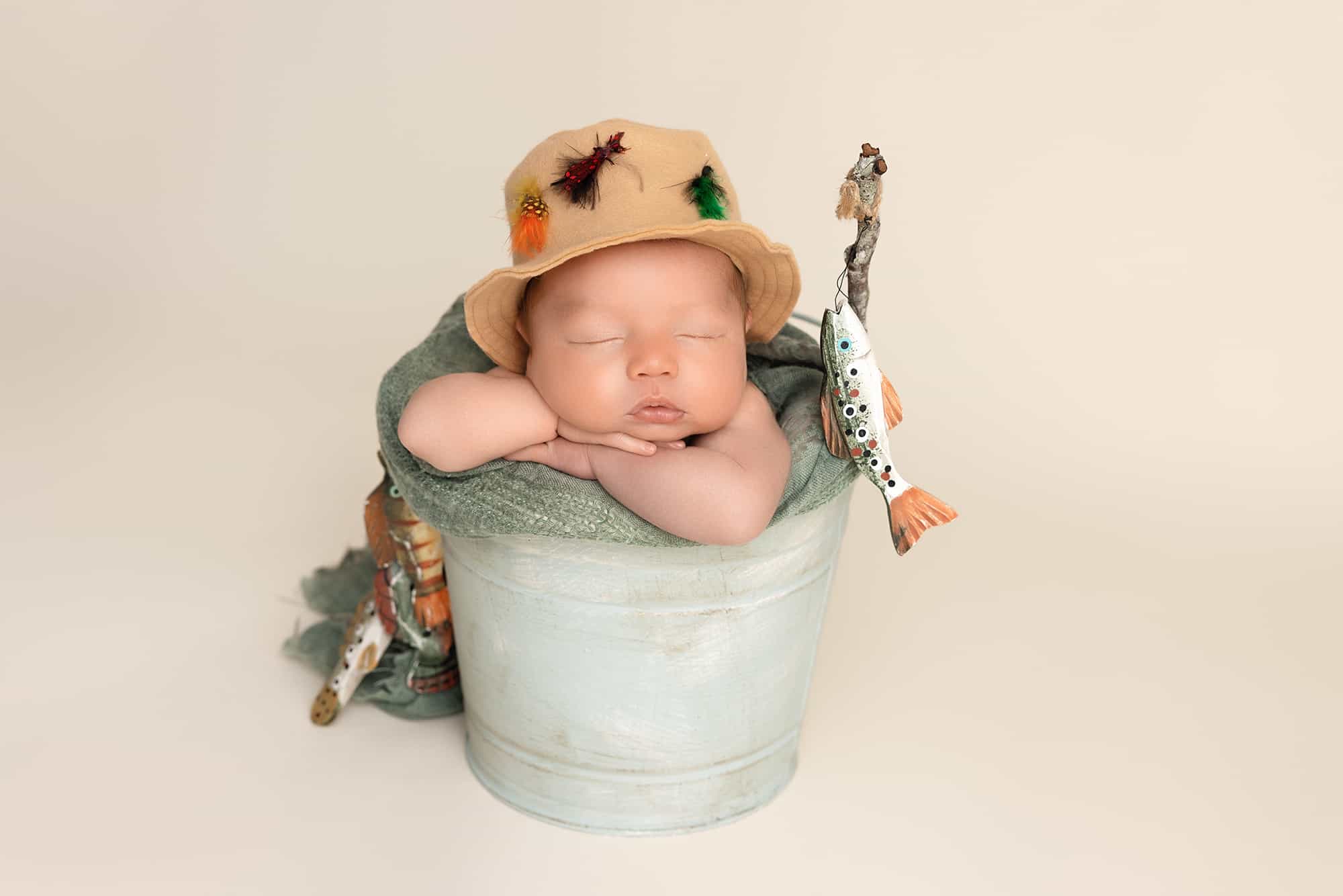 Newborn – Modern Newborn Photography